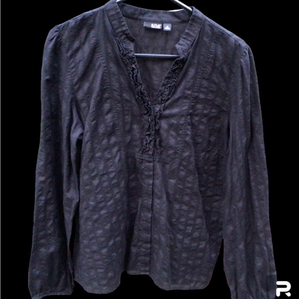 a.n.a.™️ a new approach black ruffled blouse XL 100% cotton Made in Indonesia